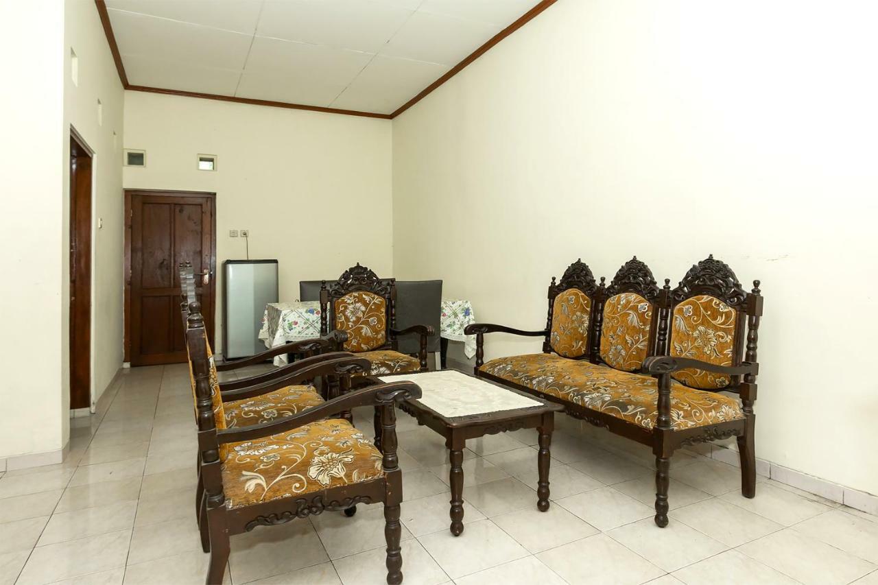 Super Oyo 1150 Omah Ladrang Hotel Yogyakarta Exterior foto