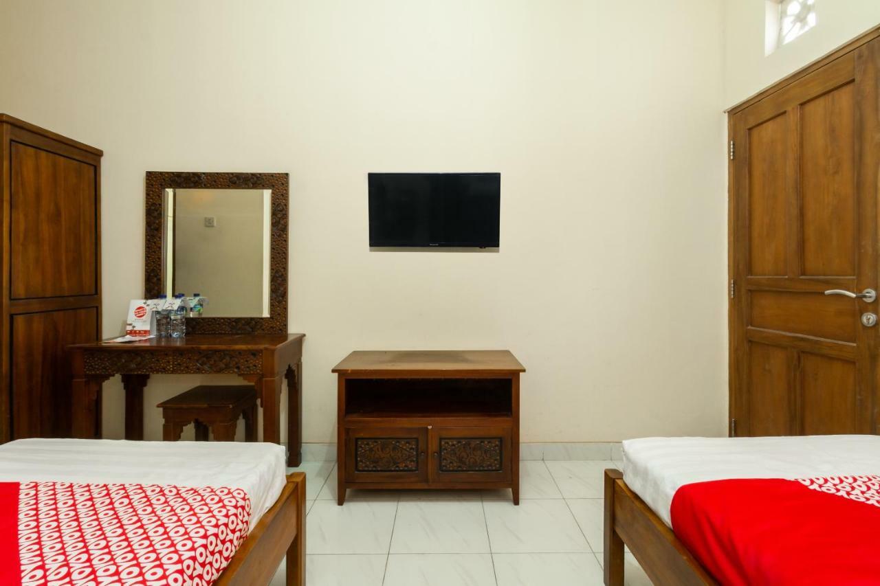 Super Oyo 1150 Omah Ladrang Hotel Yogyakarta Exterior foto